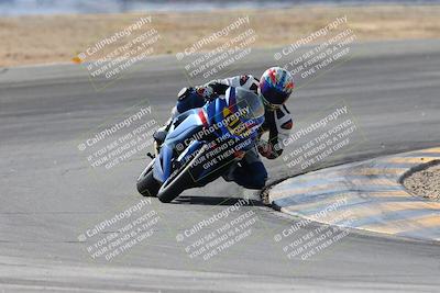 media/Feb-07-2025-CVMA Friday Practice (Fri) [[7034960ba2]]/2-Racer 2/Session 3 (Turn 8)/